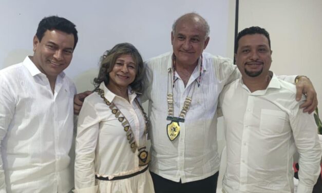La presidenta Lidya Toro, participo en la juramentación del presidente y nueva junta directiva del Senado local de Cartagena para el periodo 2026.